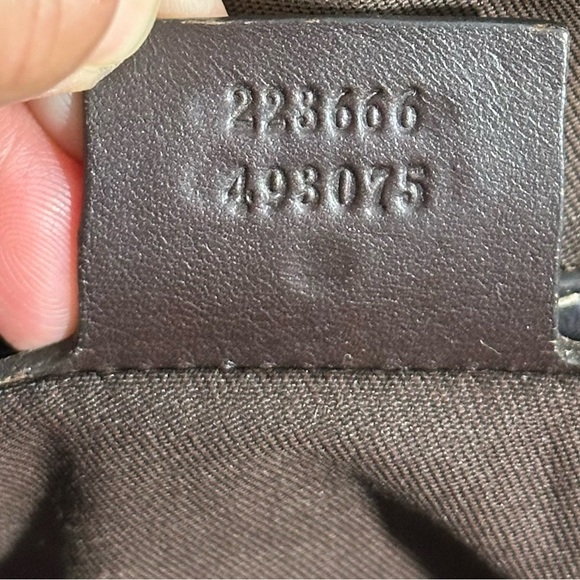 Authentic Gucci Brown Crossbody Bag - Picture 8 of 8
